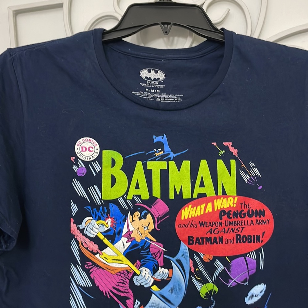 Rare Find Batman DC Comics Original Navy T-Shirt Size Medium - Picture 3 of 5
